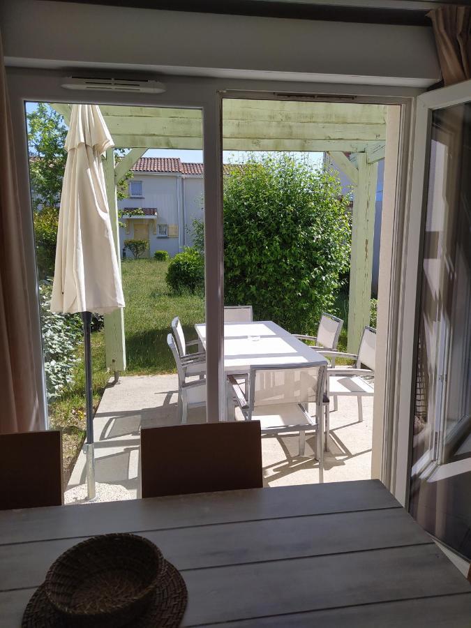 Une Maisonnette Vendeenne, Avec Acces Piscine Saint-Hilaire-de-Talmont 外观 照片